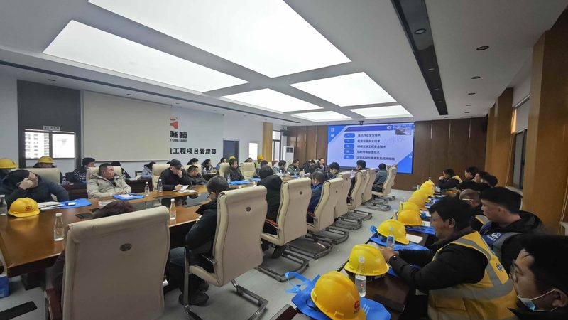 全国叉车证查询官网：揭秘叉车证查询全流程**
