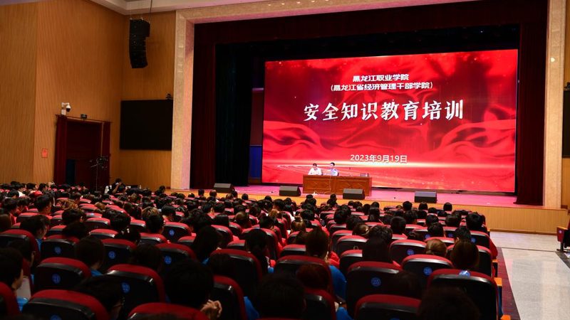 考取叉车证，你需要了解的关键条件